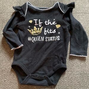 ♦️5 for $15♦️ 0-3m baby girl infant body suit queen crown onesie